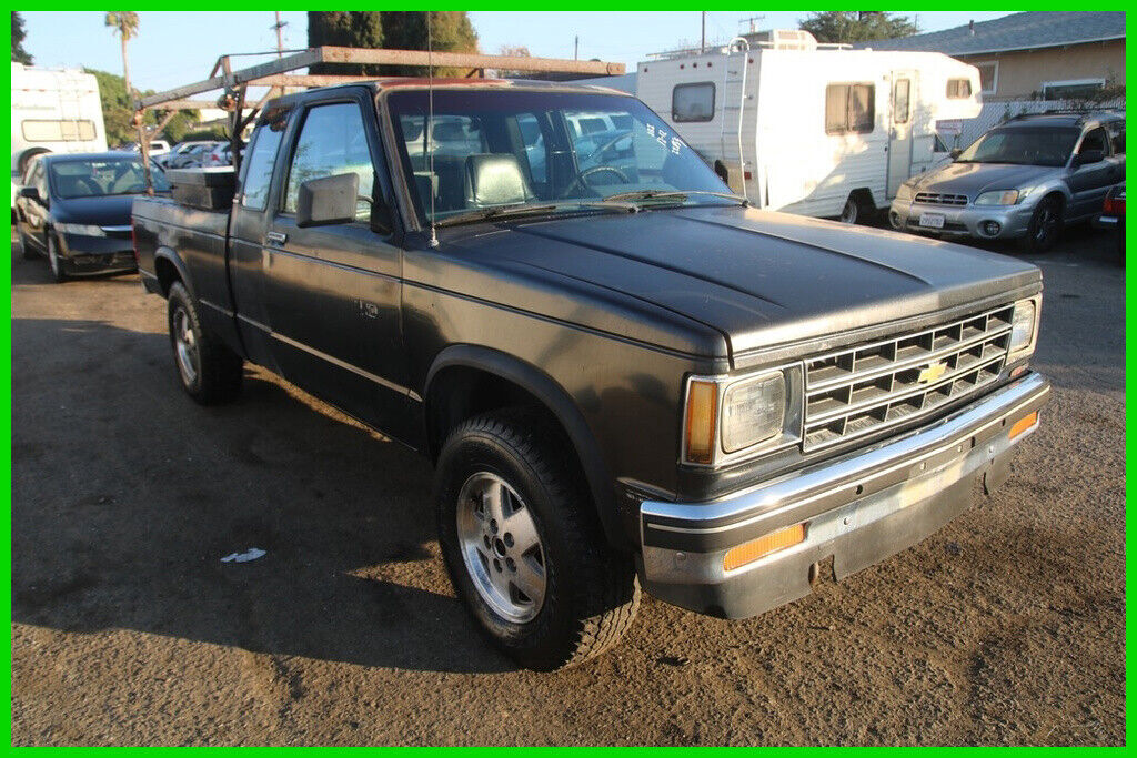 1990 chevy s-10 4.3 l v6 automatic no reserve
