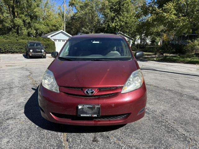2008 toyota sienna le