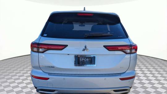 2024 Mitsubishi Outlander