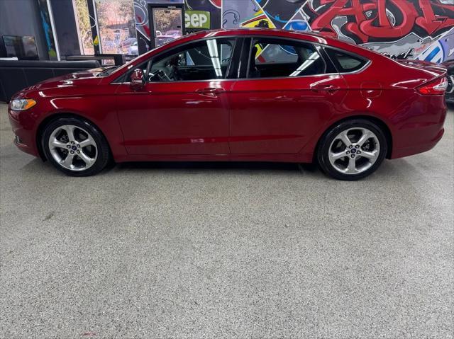 2014 ford fusion se