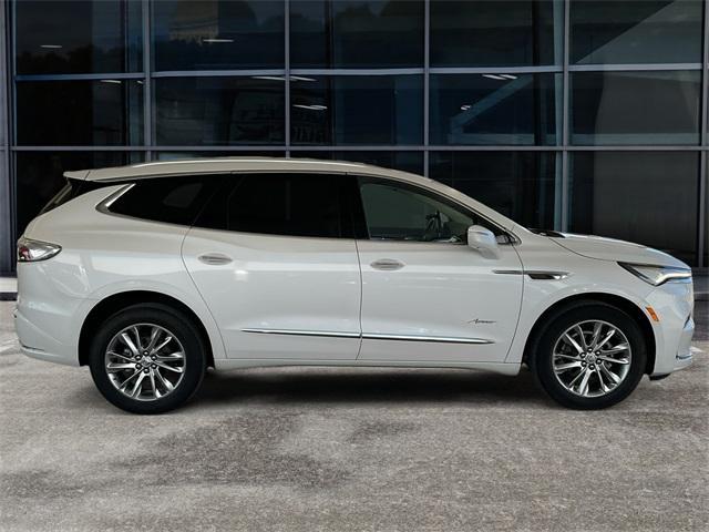 2023 buick enclave avenir