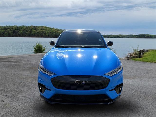 2021 ford mustang mach-e gt