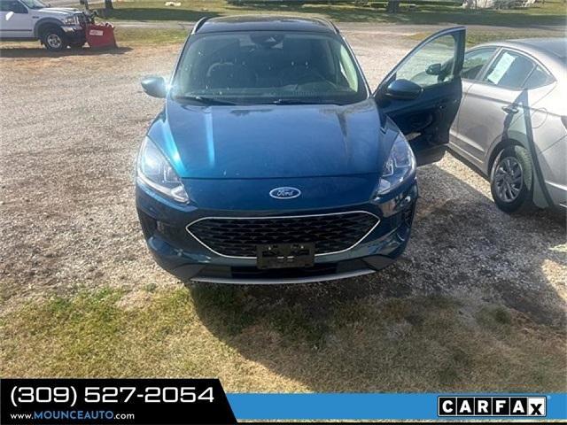 2020 ford escape se