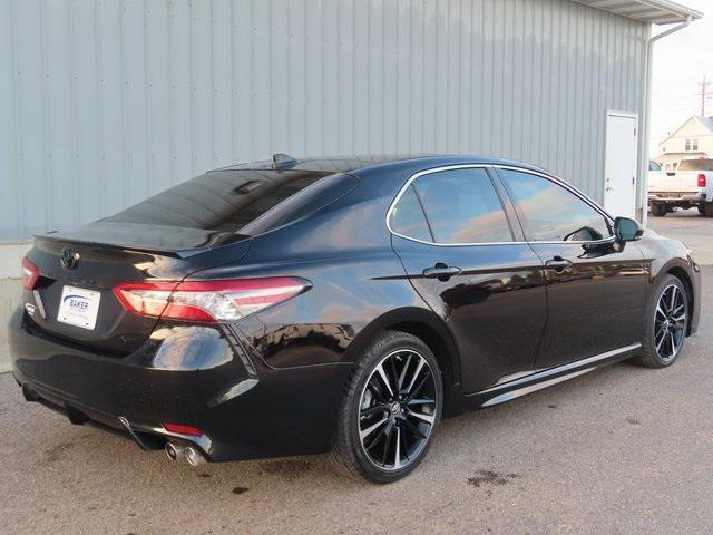 2019 toyota camry xse