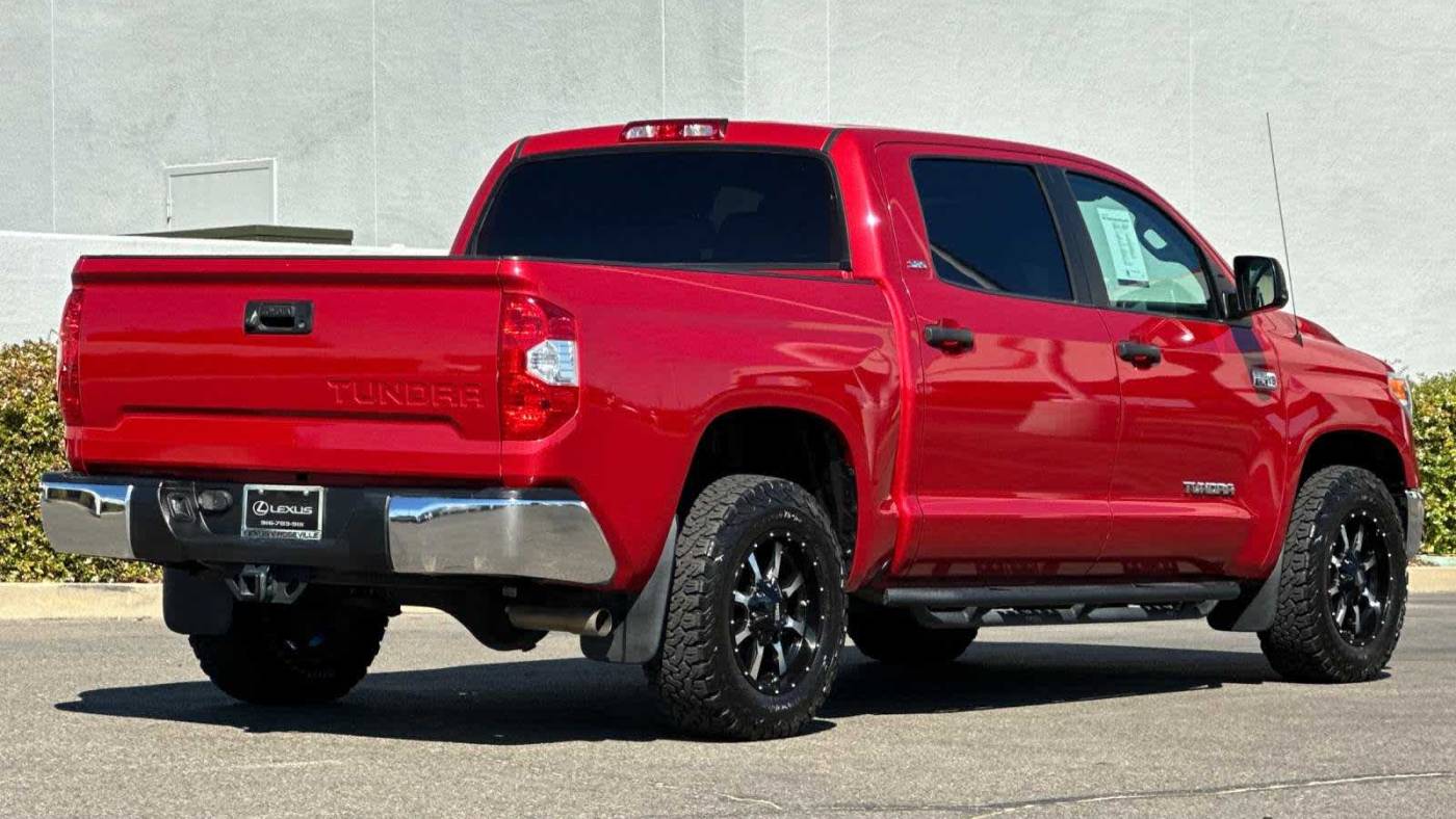2017 toyota tundra sr5