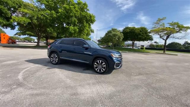 2023 volkswagen atlas cross sport 3.6l v6 sel premium r-line