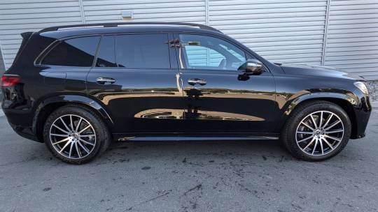 2025 Mercedes-Benz GLS