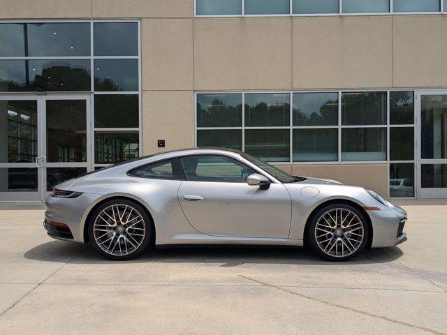 2022 porsche 911 carrera s