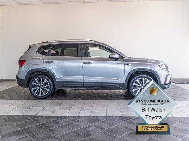 2022 volkswagen taos 1.5t se