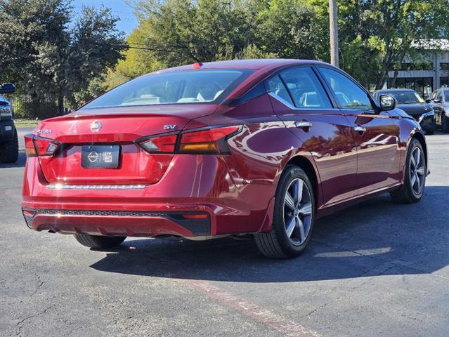 2021 nissan altima 2.5 sv