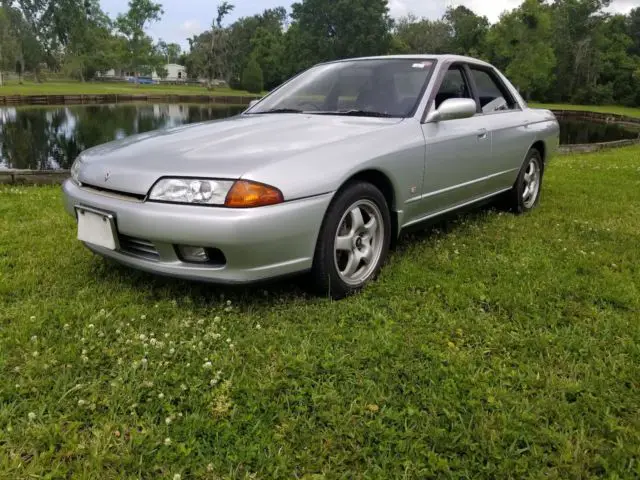 1992 nissan skyline gts-t right-hand drive