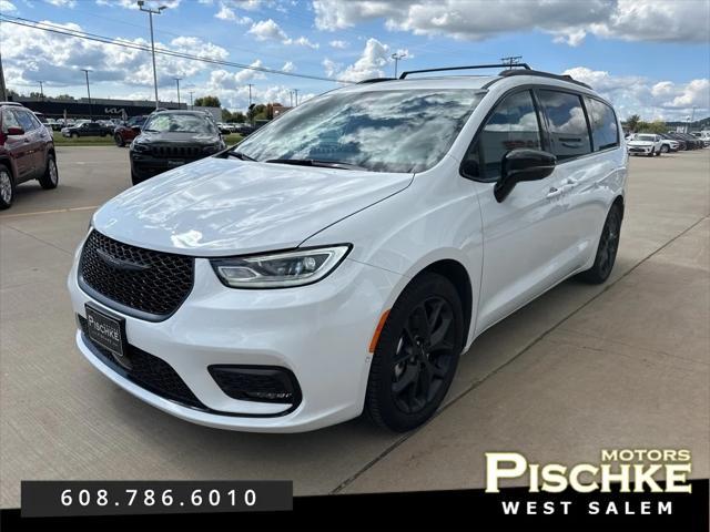 2023 chrysler pacifica limited