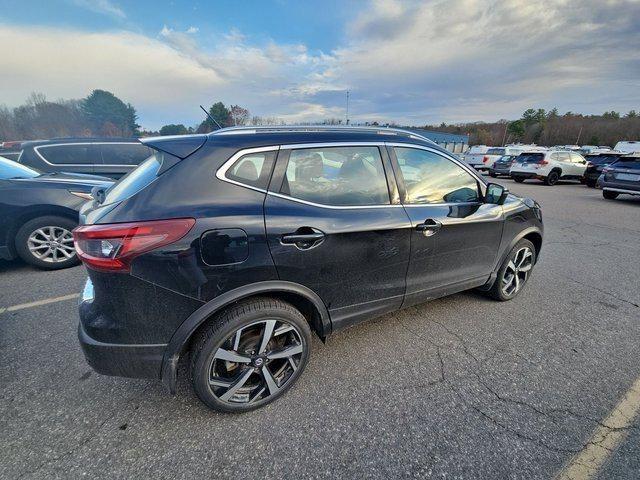 2022 nissan rogue sport sl