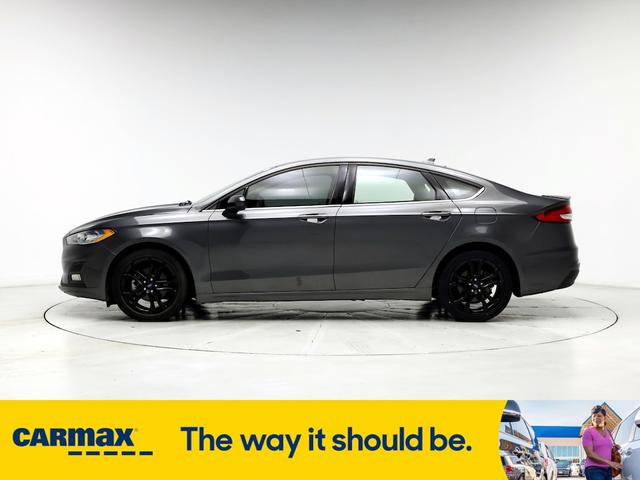 2020 ford fusion se