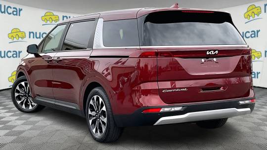 2022 Kia Carnival