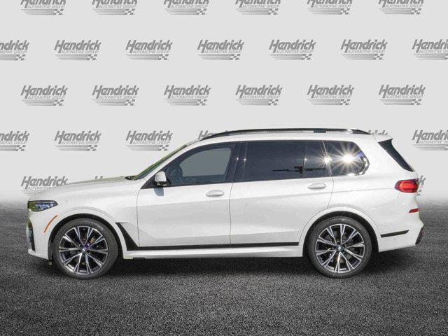 2022 bmw x7 m50i