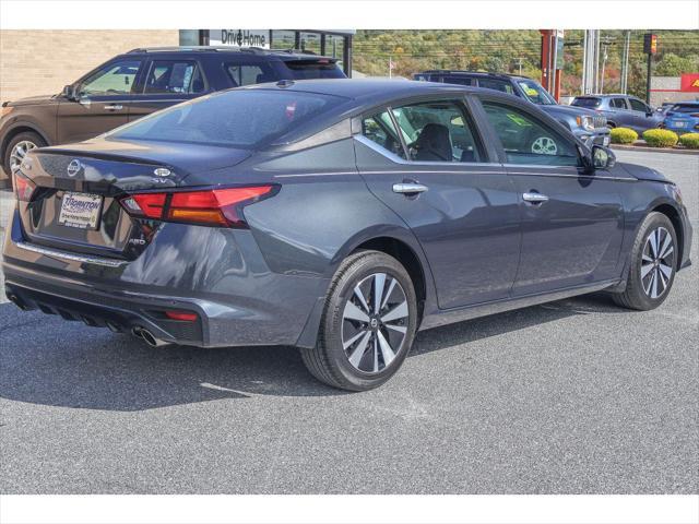 2021 nissan altima 2.5 sv