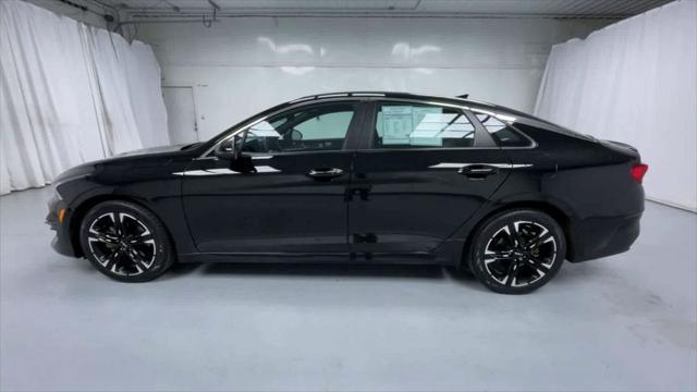 2023 kia k5 gt-line