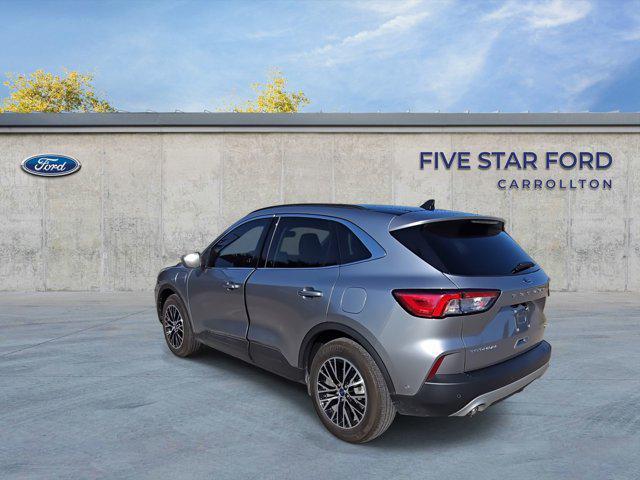 2021 ford escape titanium