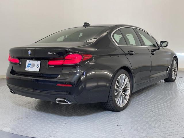 2022 bmw 540 i