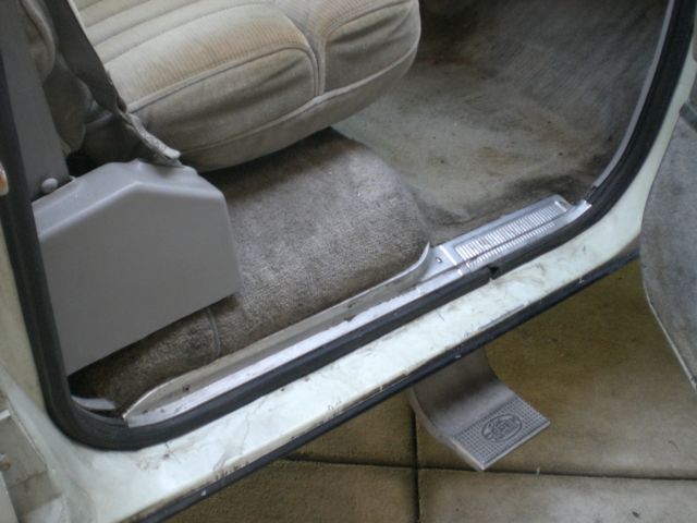 1991 chevrolet v2500 suburban silverado sport utility 4-door 5.7l