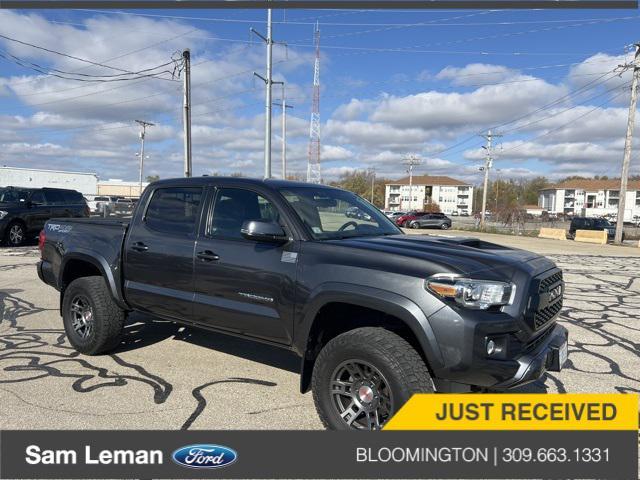 2017 toyota tacoma trd sport