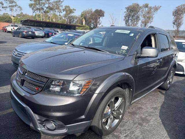 2017 dodge journey crossroad