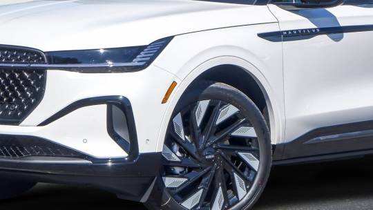2024 Lincoln Nautilus
