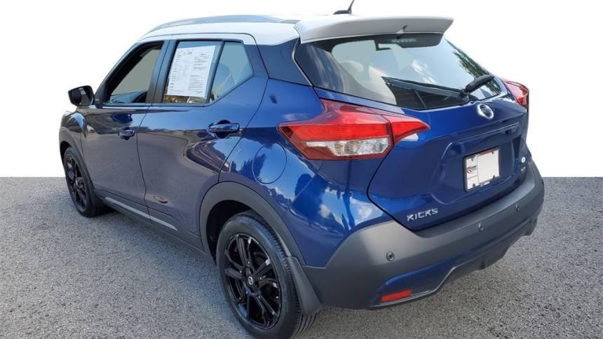 2020 nissan kicks sr