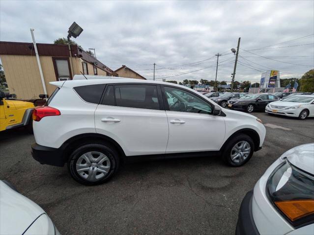 2013 toyota rav4 le
