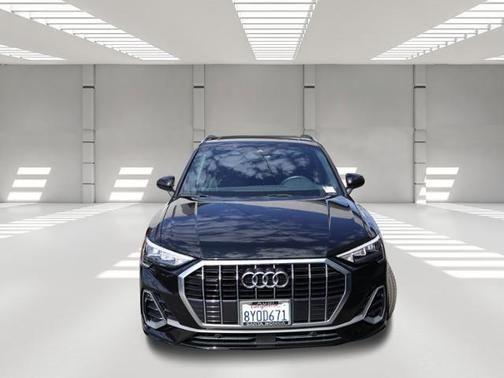 2022 audi q3