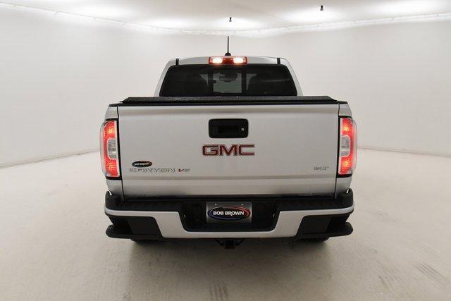 2017 gmc canyon slt