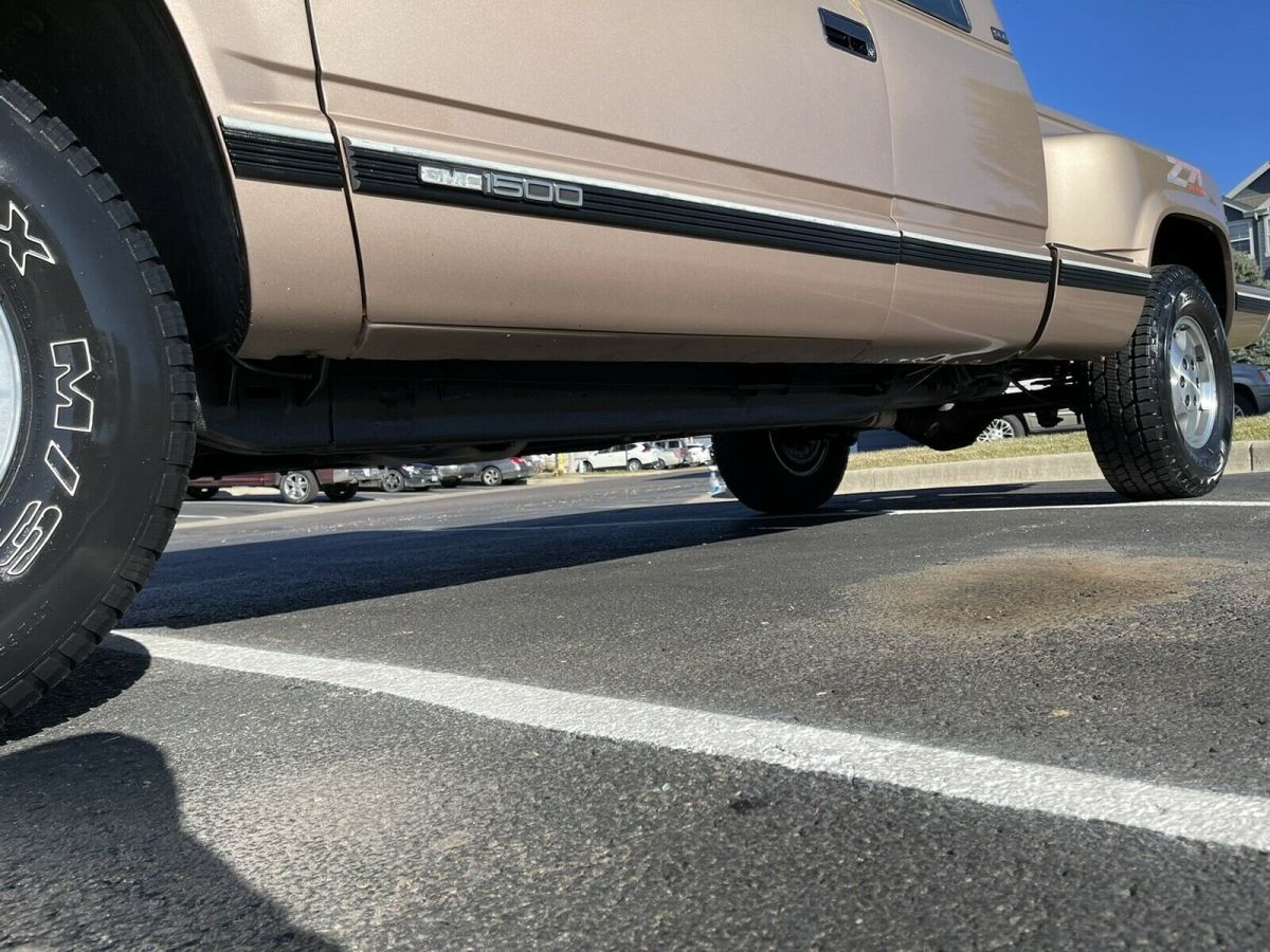 1994 gmc sierra pickup brown 4wd automatic z71 step side