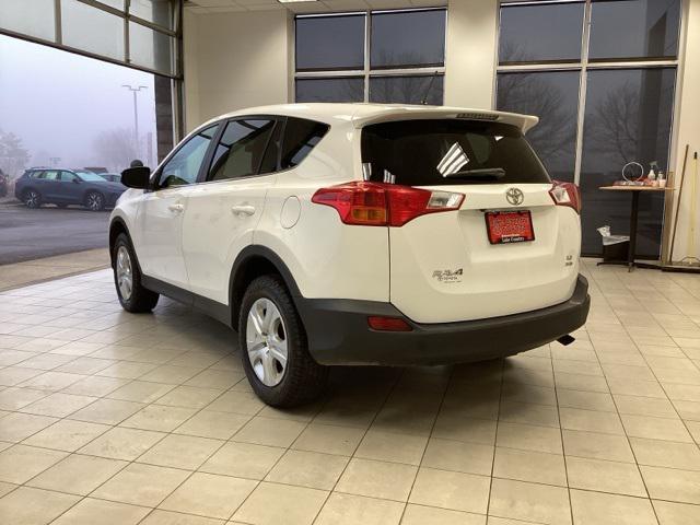 2013 toyota rav4 le