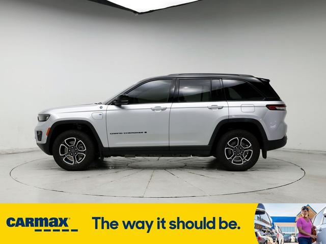 2023 jeep grand cherokee 4xe trailhawk