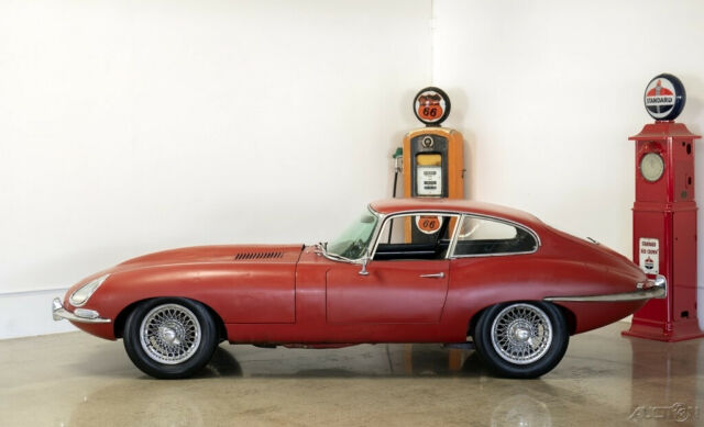 "garage find" 1966 etype s1 4.2 liter coupe #match excellent gaps solid red/blk