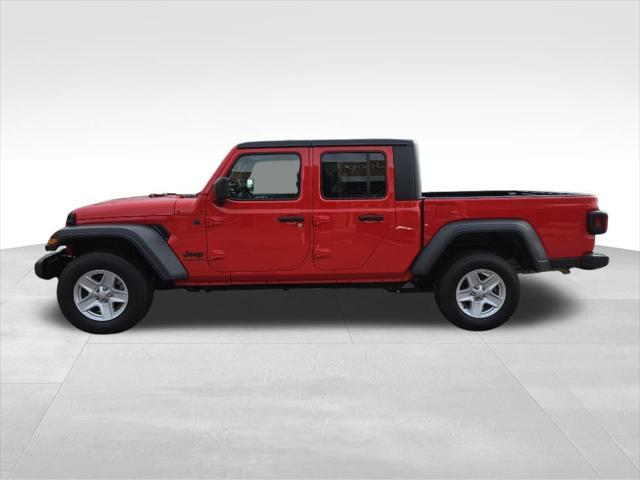 2023 jeep gladiator sport s