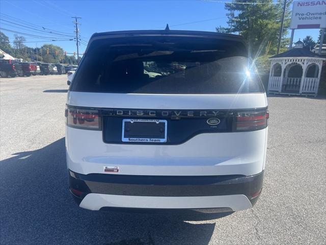 2022 land rover discovery p360 s r-dynamic
