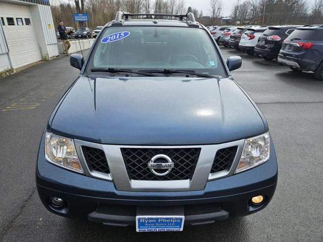 2015 nissan frontier crew cab pro-4x pickup 4d 5 ft in hinmansville, new york