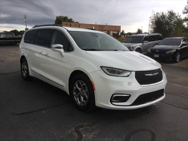 2022 chrysler pacifica limited