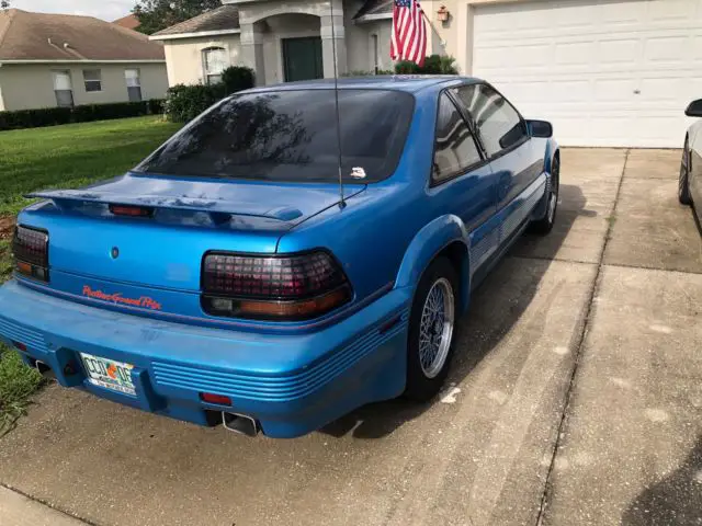 1992 richard petty edition grand prix, single family owned 53,000 miles