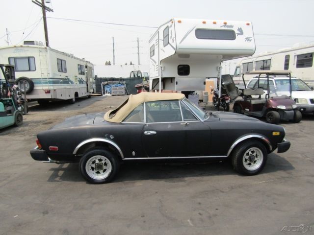 b 1979 fiat 124 spider convertible 4-cylinder automatic no reserve