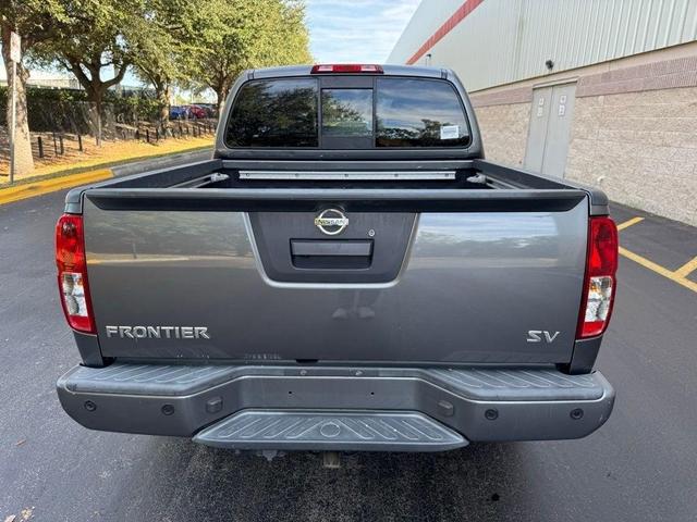 2020 nissan frontier sv