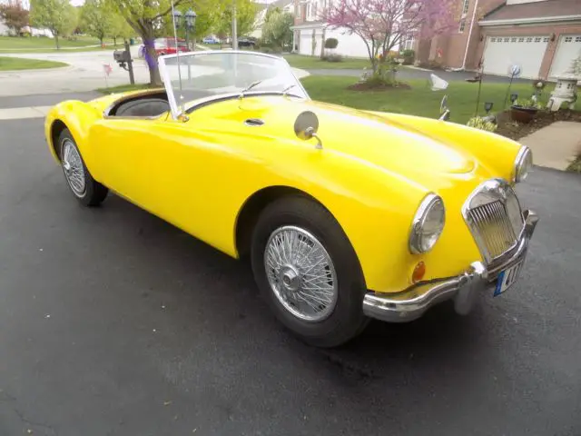 1959 mga roadster / original survivor / 46,789 original miles convertible