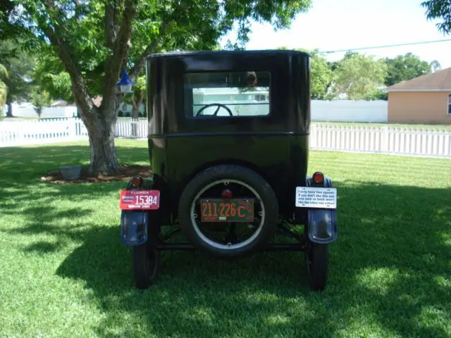 1925 ford model t tudor sedan