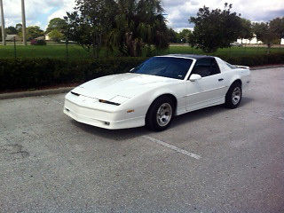 1989 pontiac firebird base coupe 2-door 2.8l