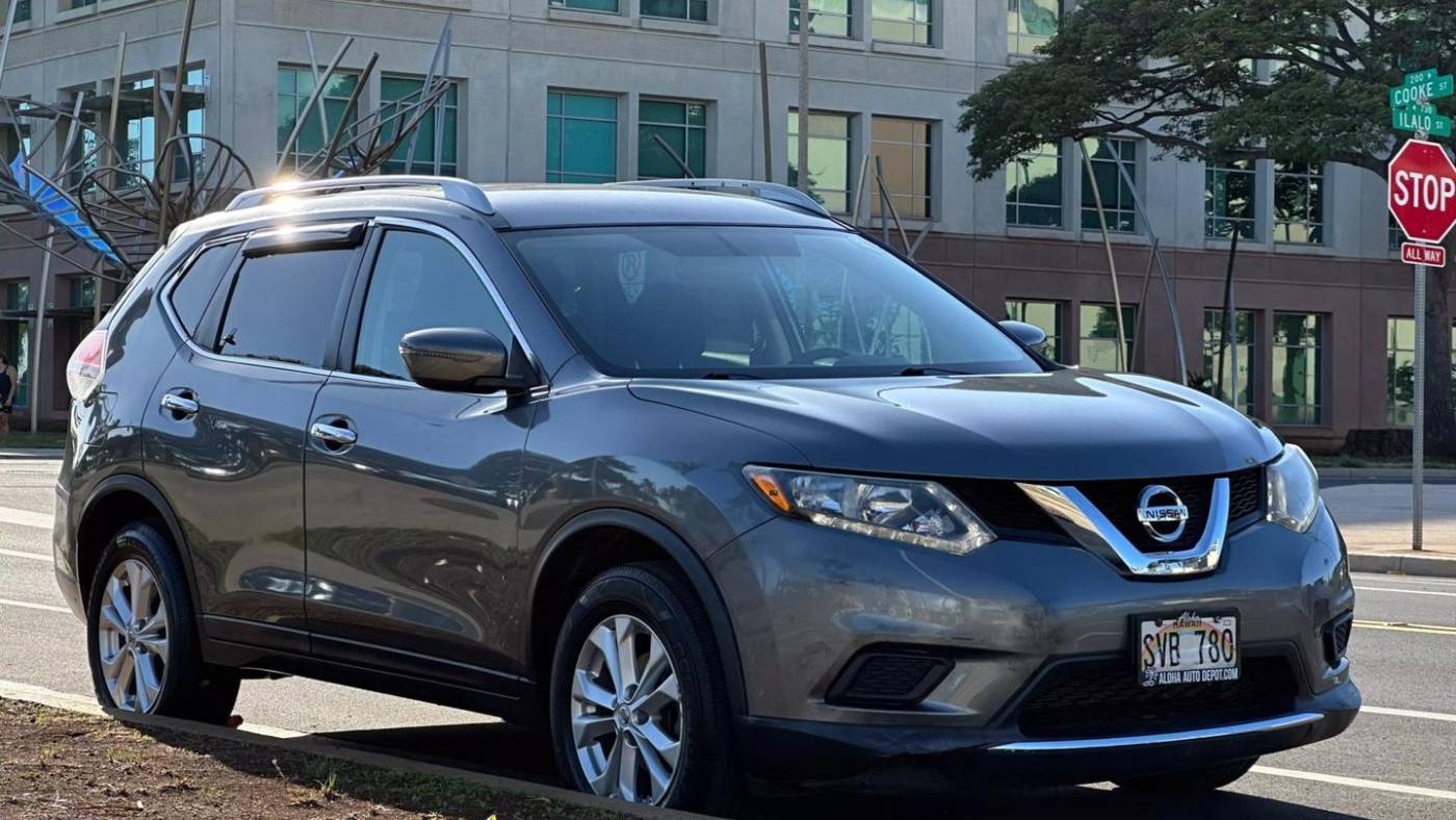 2016 nissan rogue sv