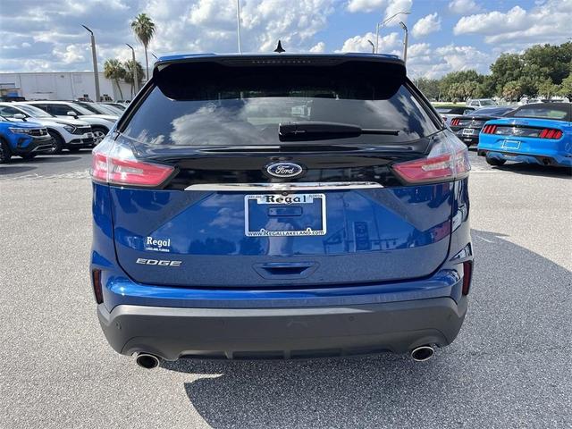 2020 ford edge se
