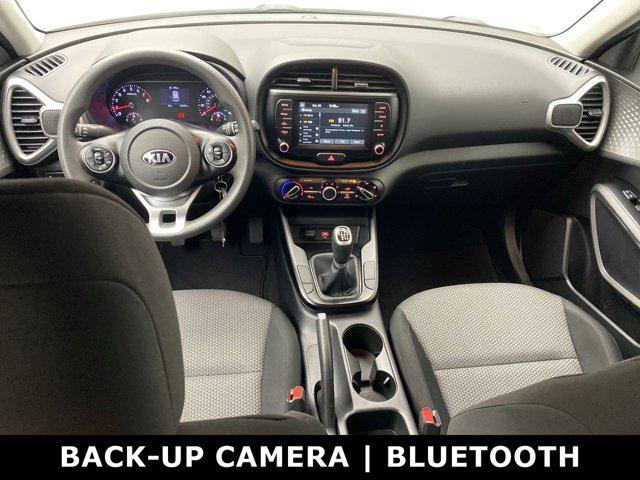2021 kia soul lx
