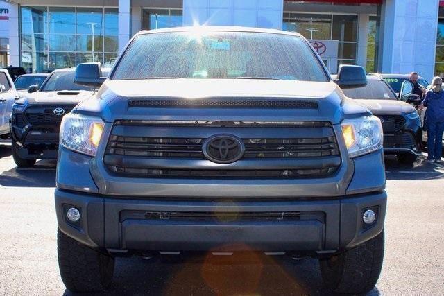 2014 toyota tundra sr